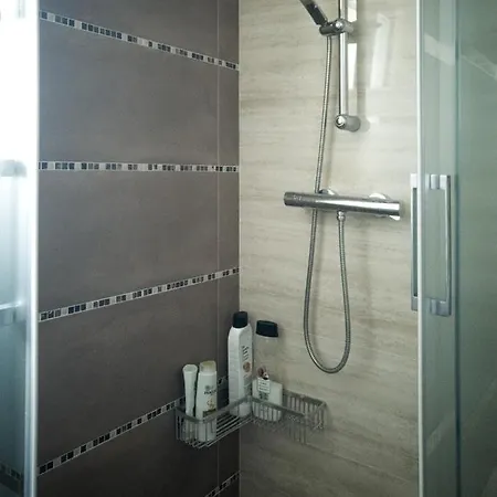 Gorgeous Flat *